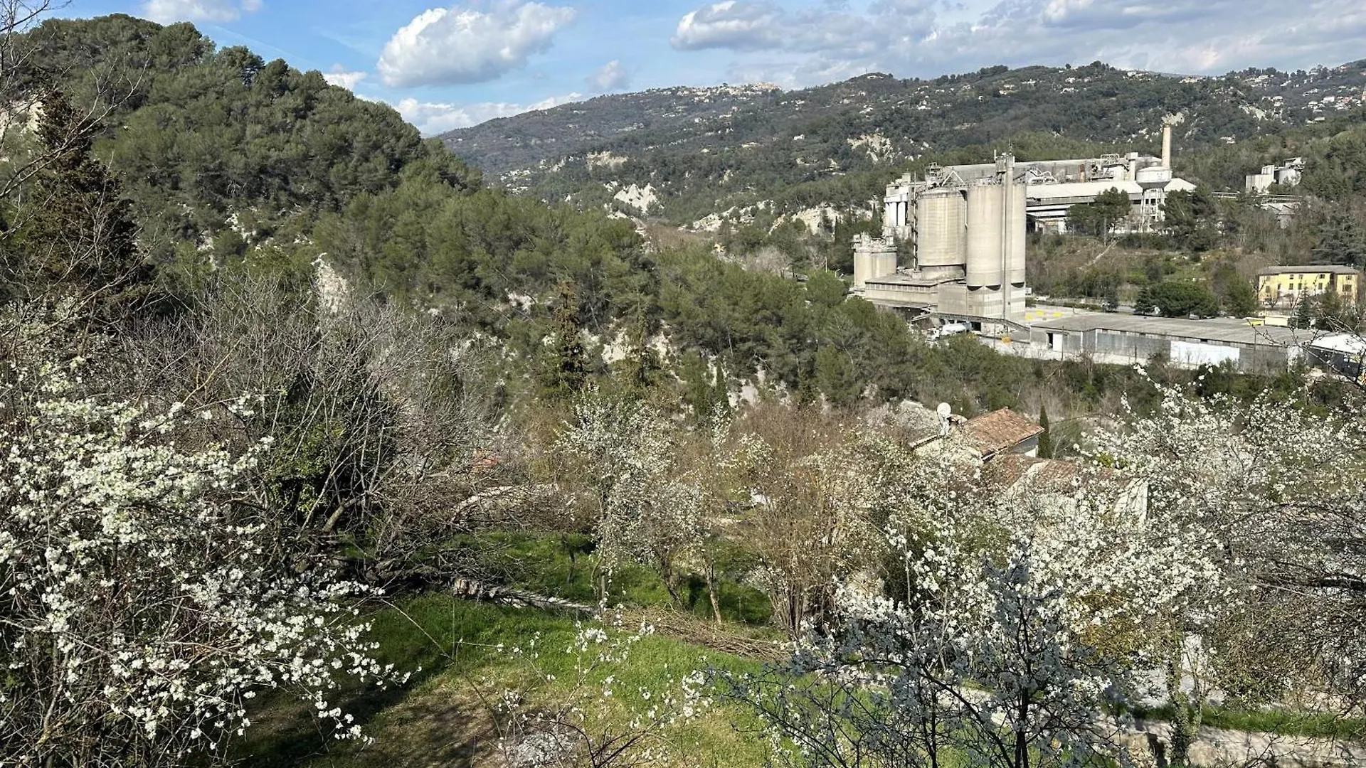 Les 4 Cypres Villa Contes  Holiday home Contes (Alpes-Maritimes)