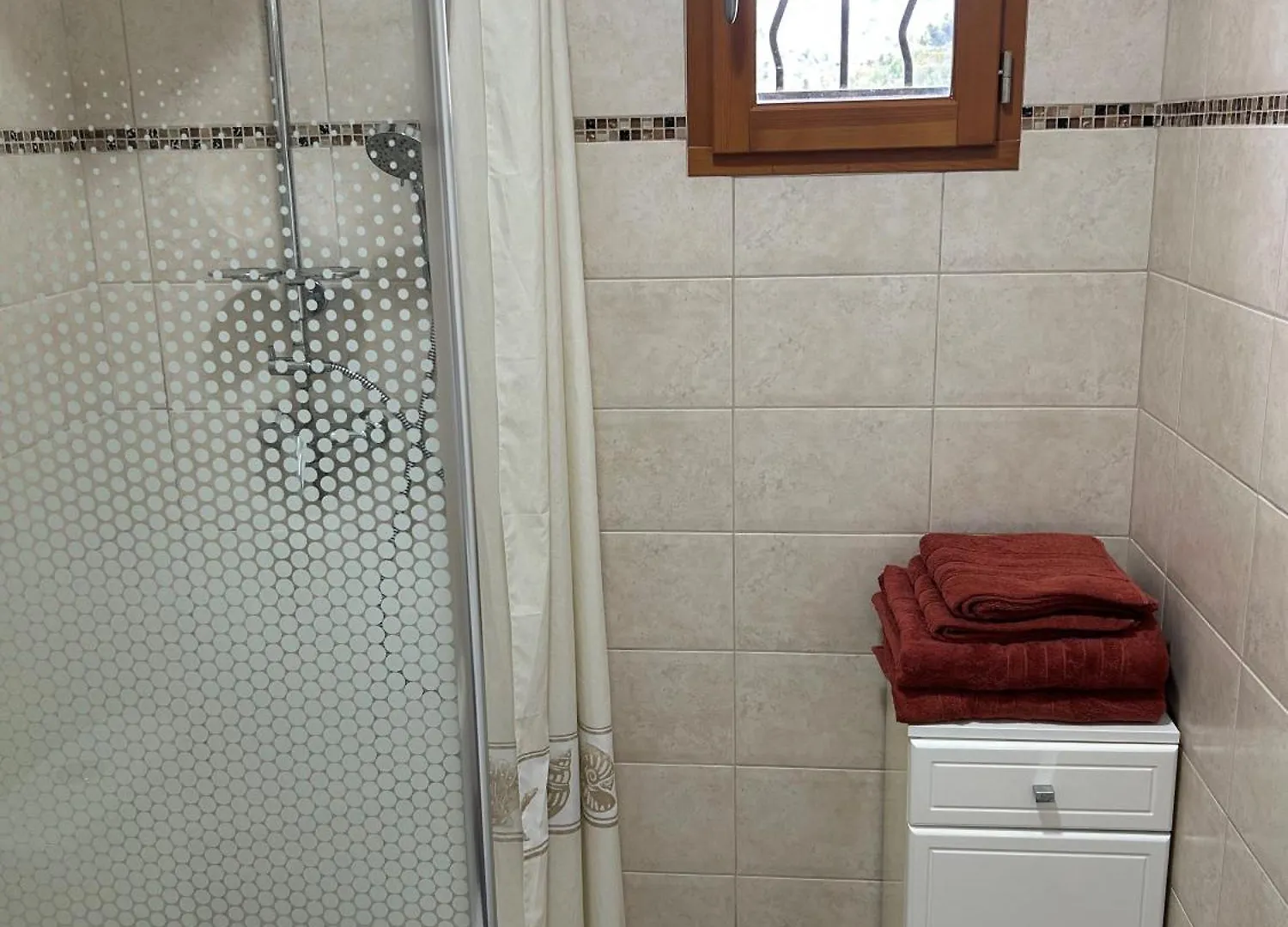 Les 4 Cypres Villa Contes  France