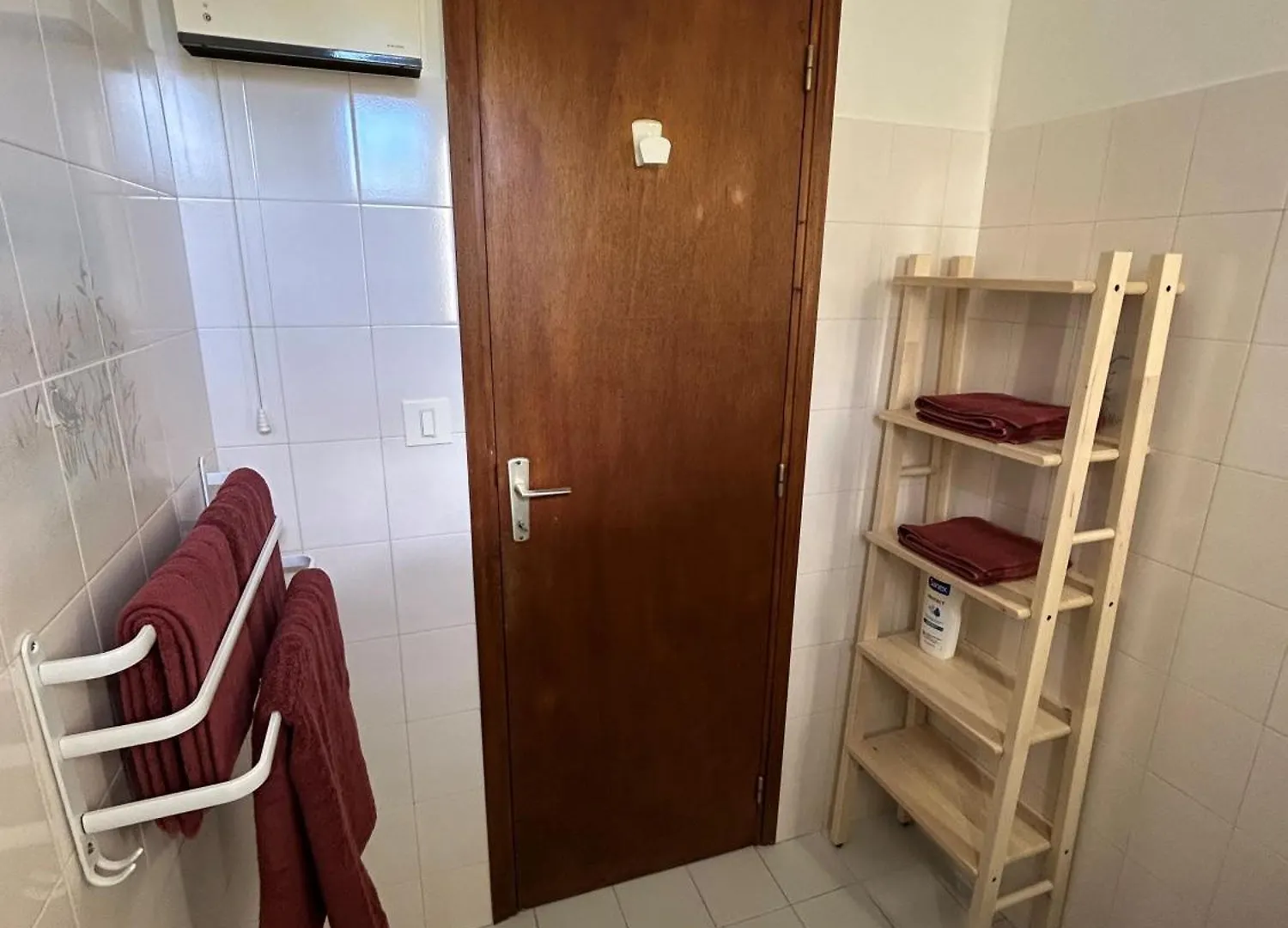 Holiday home Les 4 Cypres Villa Contes  France