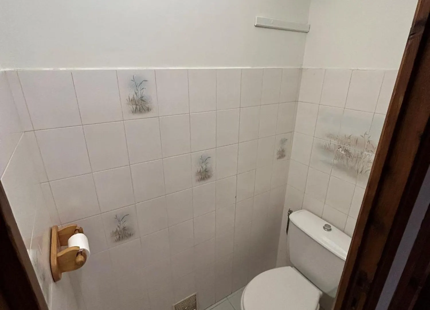 Les 4 Cypres Villa Contes  Contes (Alpes-Maritimes)