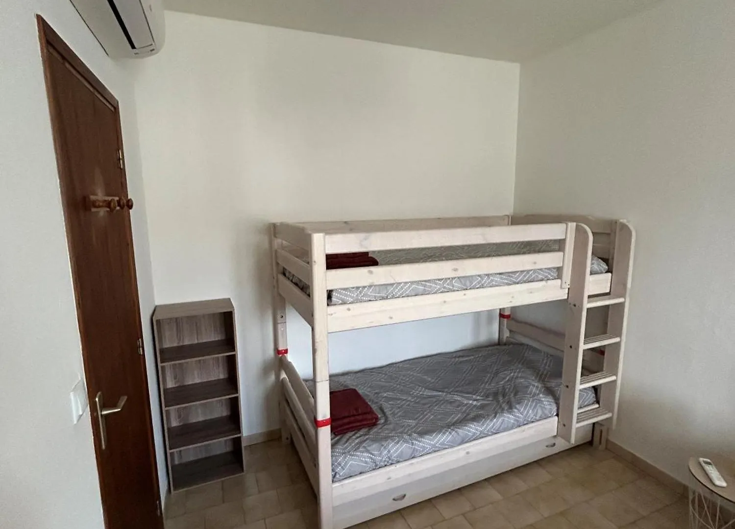 Les 4 Cypres Villa Contes  Holiday home